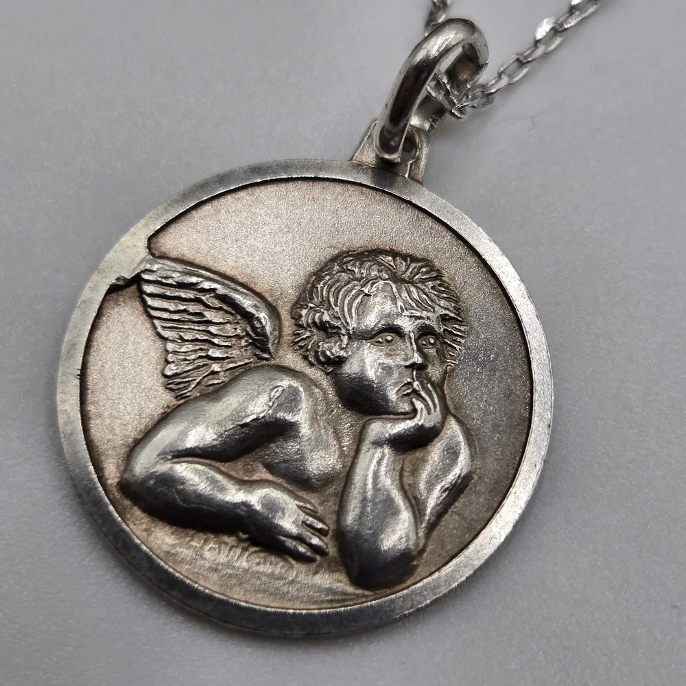 Vintage Silver Angel Cherub Pendant Necklace - Picture 3 of 10